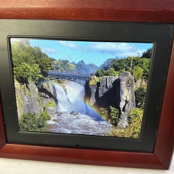 Smartparts Optipix SP92 8.5" Digital Picture Frame tested and works great - Picture 11 of 11